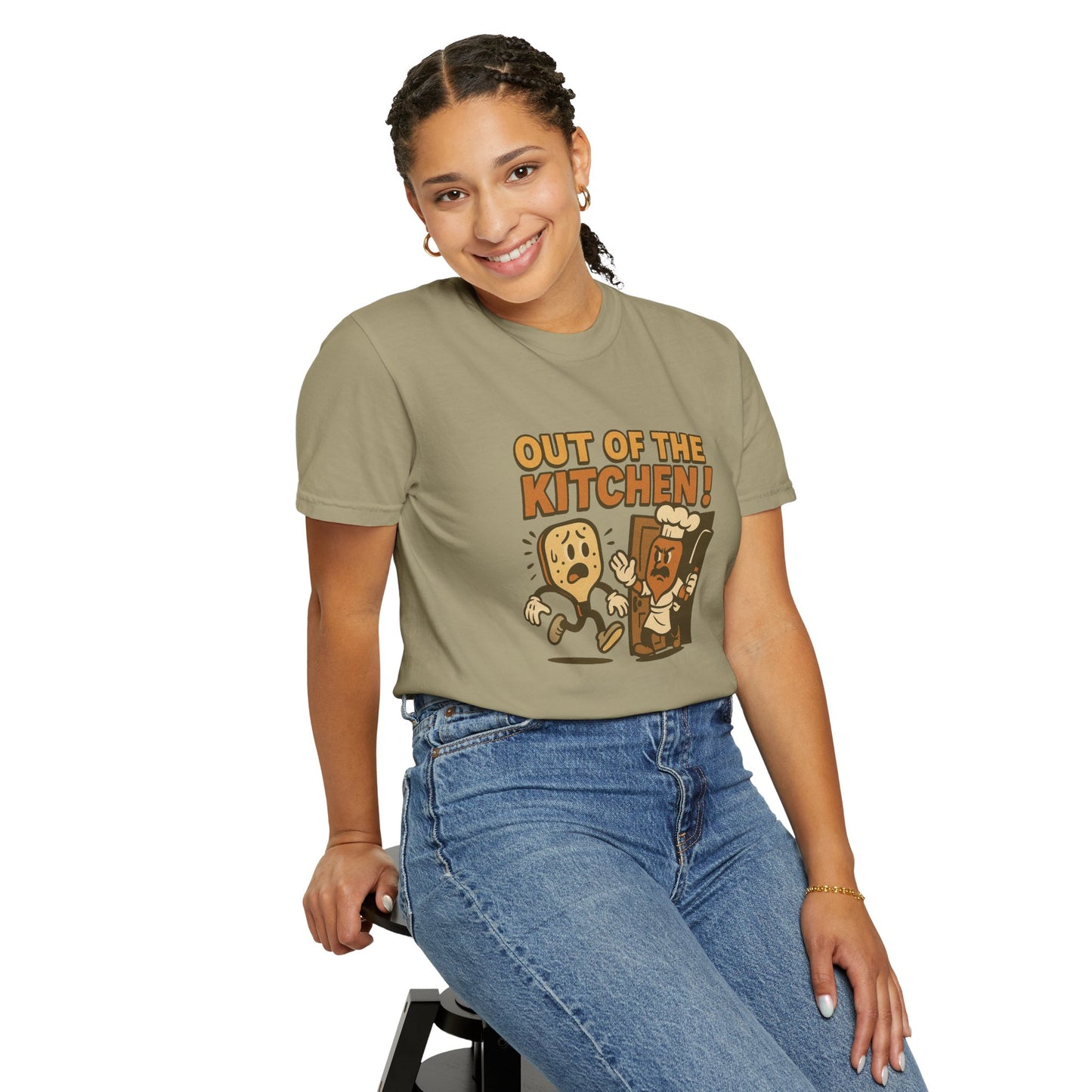 Out of the Kitchen! Funny Pickleball T-Shirt – Retro Cartoon Chef Paddle Design for Players Who Love Pickleball and Laughs