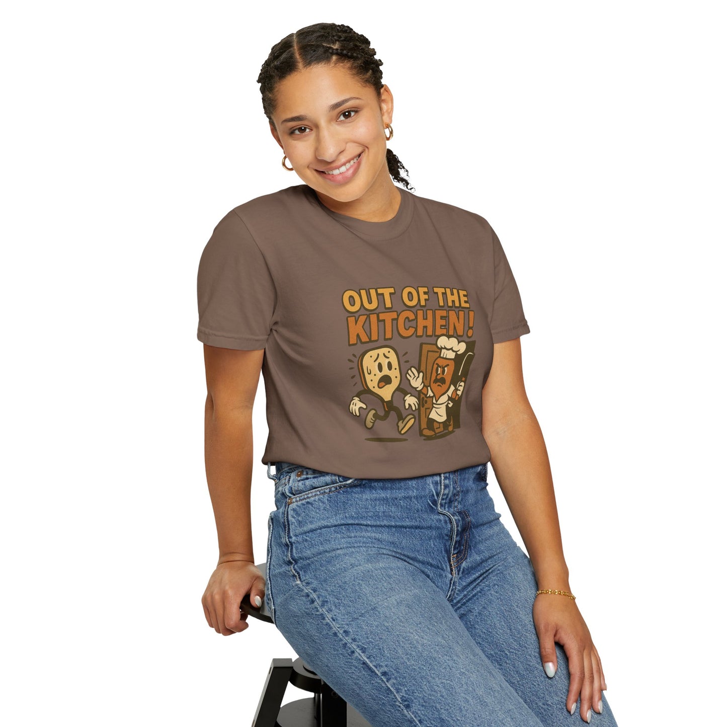 Out of the Kitchen! Funny Pickleball T-Shirt – Retro Cartoon Chef Paddle Design for Players Who Love Pickleball and Laughs
